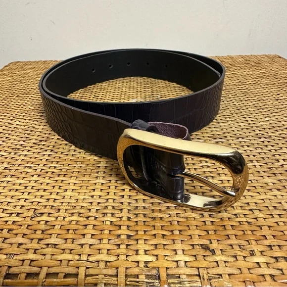 Banana Republic | Accessories | Banana Republic Small Purple 
